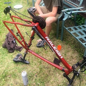 2016 Raleigh P1117-J Red