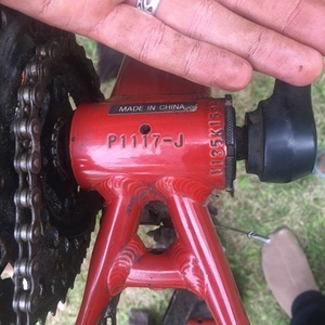 2016 Raleigh P1117-J Red