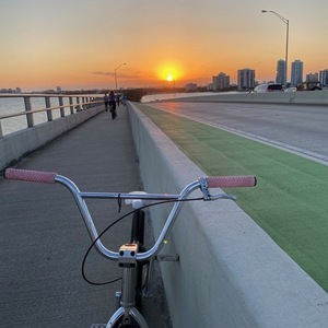 2015 S&amp;M bikes Custom chrome 22inch bmx s&amp;m frame. C... Silver, gray or bare metal