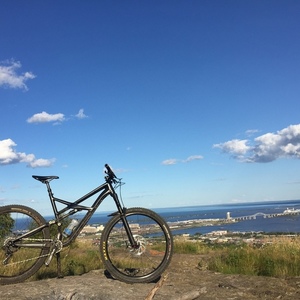 2016 Specialized Enduro Black