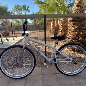 2021 Elite SRL Outlaw White