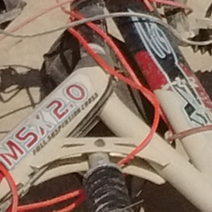 Mongoose MSX 2.0 full suspension cross White