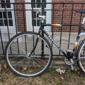 Peugeot fixed gear bike 1/1 built it myself Black