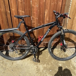 2010 Specialized Rockhopper Expert 29 Black and Silver, gray or bare metal