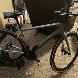 2022 Cannondale Synapse Carbon 1 RLE Silver, gray or bare metal
