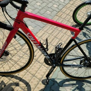 2021 Specialized Tarmac comp Red
