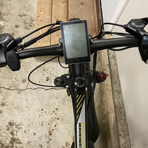 2023 SMCRO XDC 600 Black and Yellow or Gold