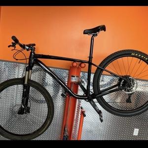 2021 Salsa timberjack Black