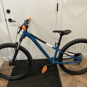 2022 Rocky Mountain Bicycles Soul Blue and Black