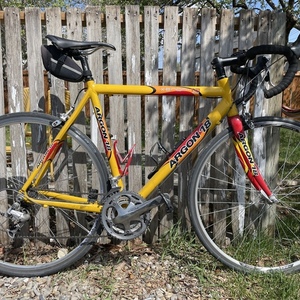 Argon 18 Xenon-T2 2000 Yellow or Gold