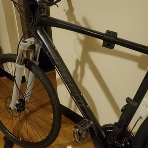 Specialized Sport disc Black and Silver, gray or bare metal