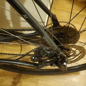 Specialized Sport disc Black and Silver, gray or bare metal