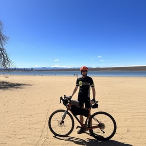 2022 Giant Revolt advanced 3 Orange