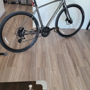 Giant escape Disc 2 Silver, gray or bare metal