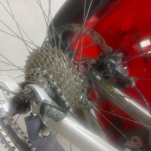 Specialized Silver, gray or bare metal