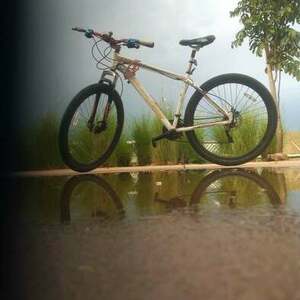 2021 Transition Bikes Engage White