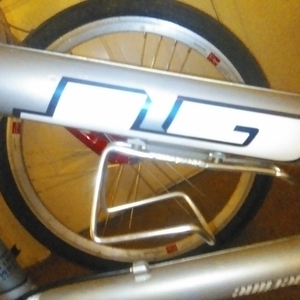 2020 GT Bicycles Timberline Silver, gray or bare metal