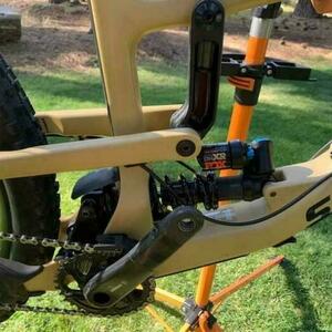 2018 Santa Cruz NOMAD Yellow or Gold