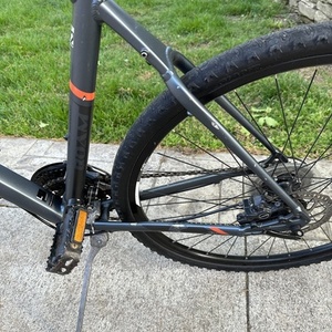 2014 Giant Roam 2 Silver, gray or bare metal and Orange