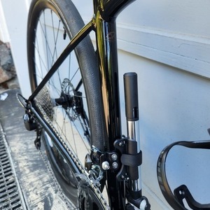 2022 Giant Contend AR 1 Black