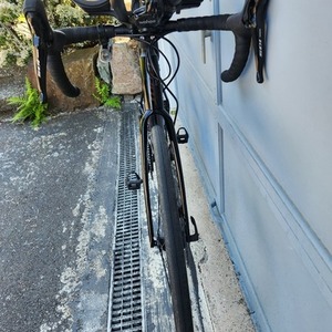 2022 Giant Contend AR 1 Black