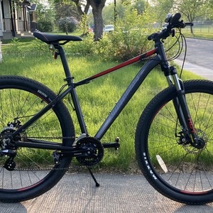 Northrock XC29 Black and Red