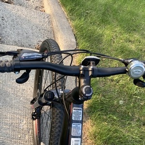 Northrock XC29 Black and Red