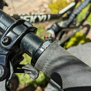 2012 Cannondale Jekyll 3 Black, Red, and White