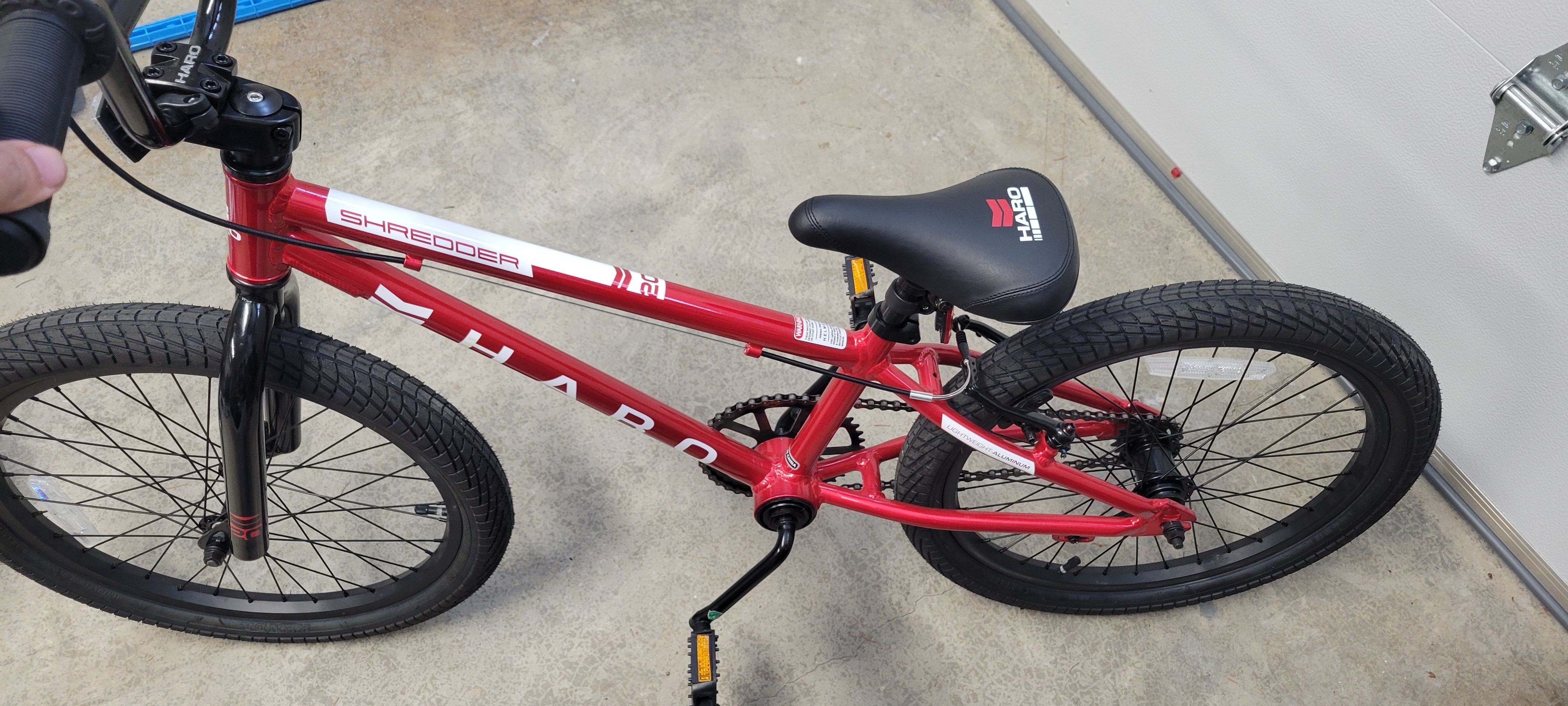 2023 Haro Shredder
