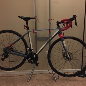 2014 Niner RLT9 2-star Silver or Gray and White