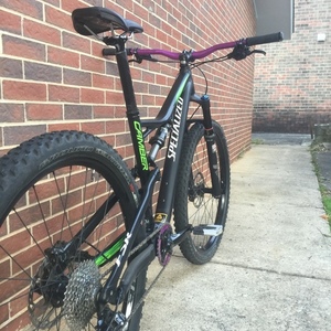 2016 Specialized Camber Comp Black and Green