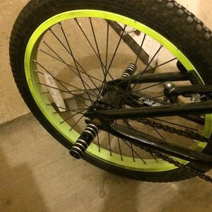 2010 Giant GFR FW (Bright Green) Green