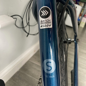 2022 Batch Bicycles Comfort - Pitch Blue