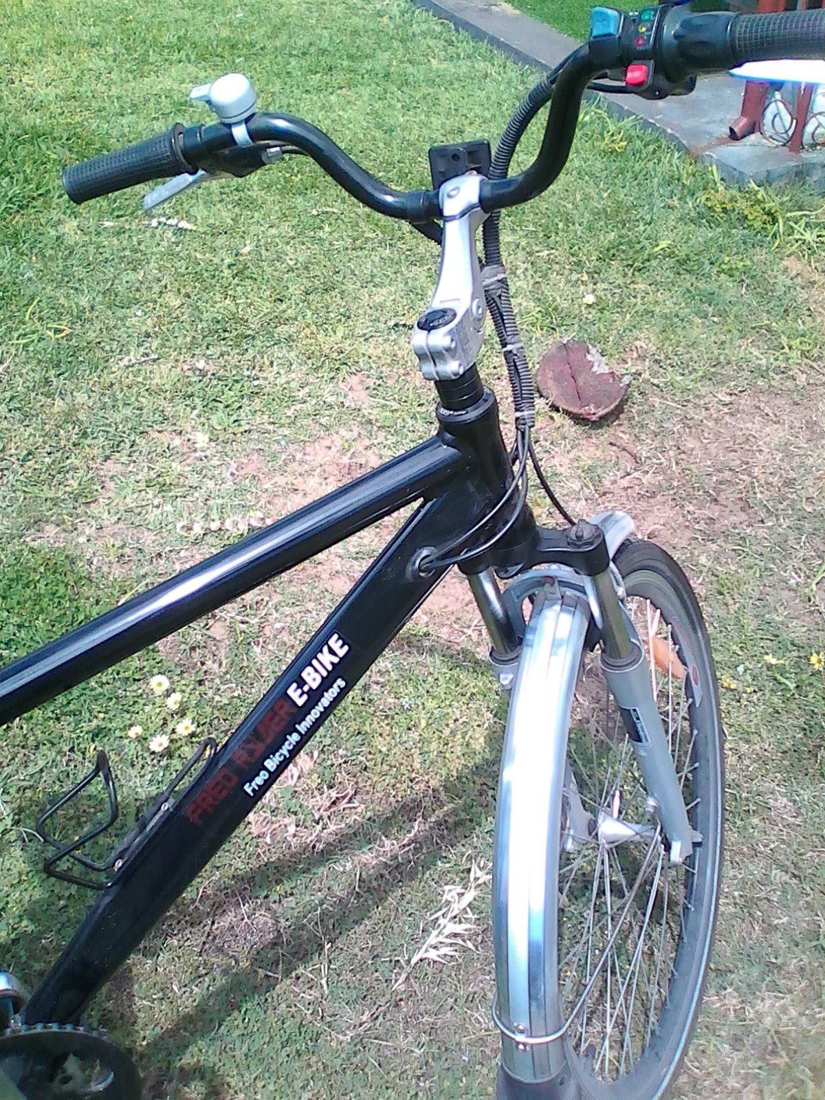 2012 E BIKES R US. Fremantle bicycle innovators ryder