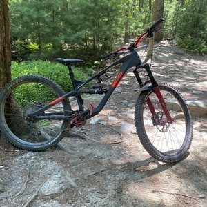 2022 Guerrilla Gravity Gnarvana Black and Red