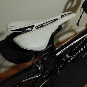 2015 Specialized Roubaix SL4 Expert Black and White