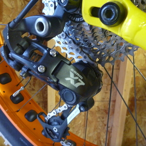 2016 Salsa Mukluk Yellow or Gold