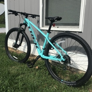 2018 Trek Marlin 6 Teal