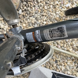 2010 Trek 7200 Silver, gray or bare metal