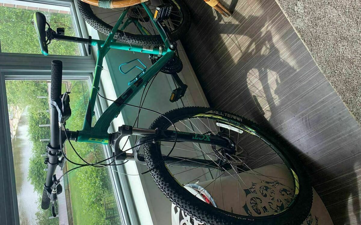 2016 GT Bicycles Laguna Pro