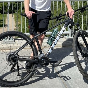 2022 Trek Marlin 5 Black