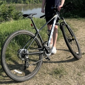 2022 Trek Marlin 5 Black