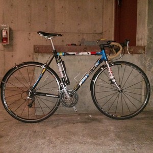 2006 Trek 1000 Blue, Black, and Stickers tape or other cover-up