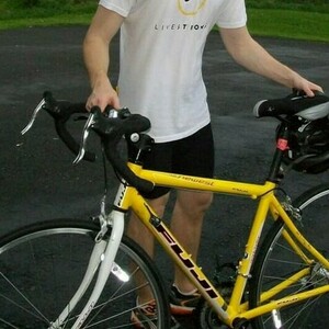 2010 Fuji Newest 4.0 Yellow or Gold and White