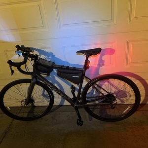 2021 Specialized Diverge Black