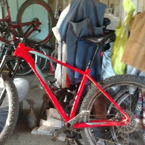 2016 Specialized FUSE Red