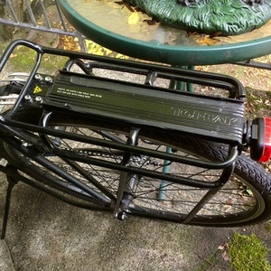 2015 Giant Escape 2 Black and Blue