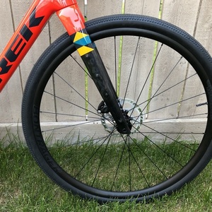 2023 Trek Checkpoint SL5 Red