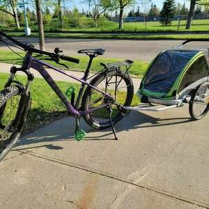 2022 Trek Roscoe 6 Bike Medium Purple Flip/ Black