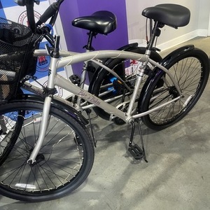 Kent Beach cruiser Silver, gray or bare metal